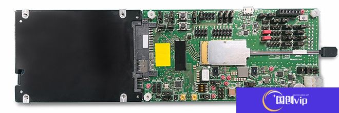 铠侠参与开发新一代宽带光学 SSD 原型：光纤 I/O，兼容 PCIe 5.0