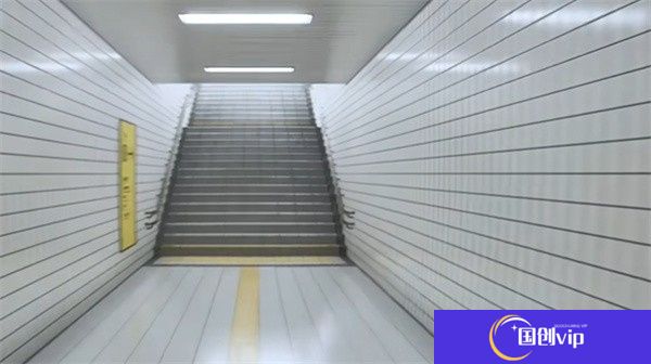八番出口